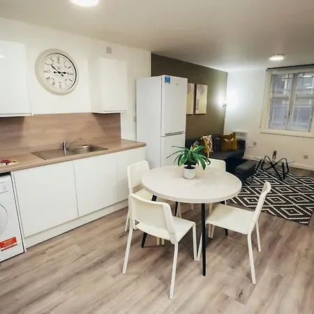 2Br City Centre Apt, Self Check In, Wifi, By Derbnb Sheffield Exterior photo