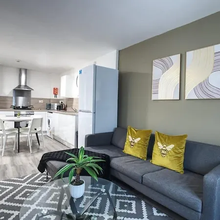 2Br City Centre Apt, Self Check In, Wifi, By Derbnb Sheffield Exterior photo